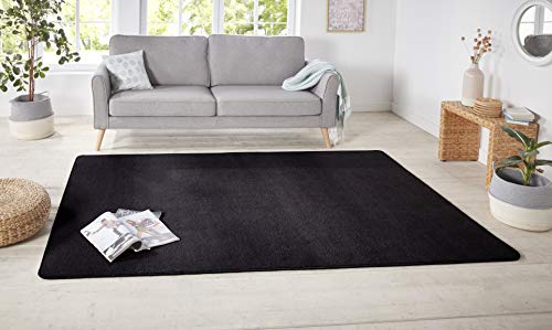 Entdecken Sie den Hanse Home Nasty Läufer: Flauschiger Kurzflor Teppich in Uni Schwarz – perfekt für Esszimmer, Wohnzimmer & mehr! ✨ Größe: 67x120cm #Teppich #InteriorDesign #HomeDecor