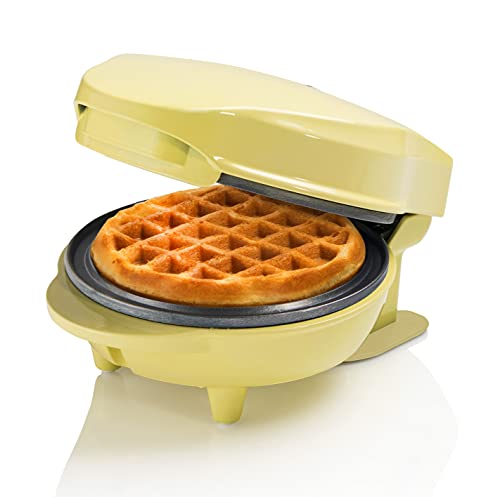 "Genießen Sie knusprige Waffeln mit dem Bestron Mini-Waffeleisen! 🧇 Perfekt für Ostern, Geburtstagsfeiern & mehr – Retro Design in strahlendem Gelb! #Waffeln #Küchenliebe #Familienzeit"